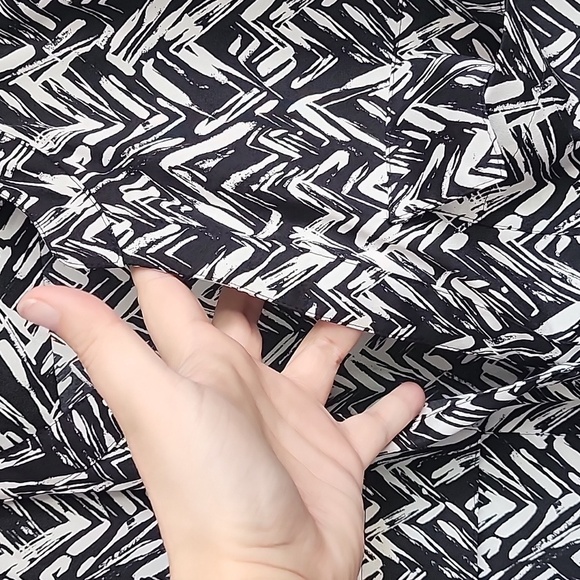 Calvin Klein Blouse - Picture 8 of 9